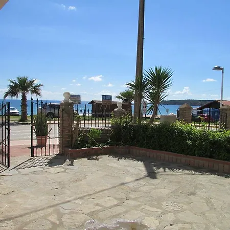 Miramar Apartment